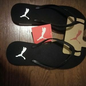 New black Puma sandals NWT